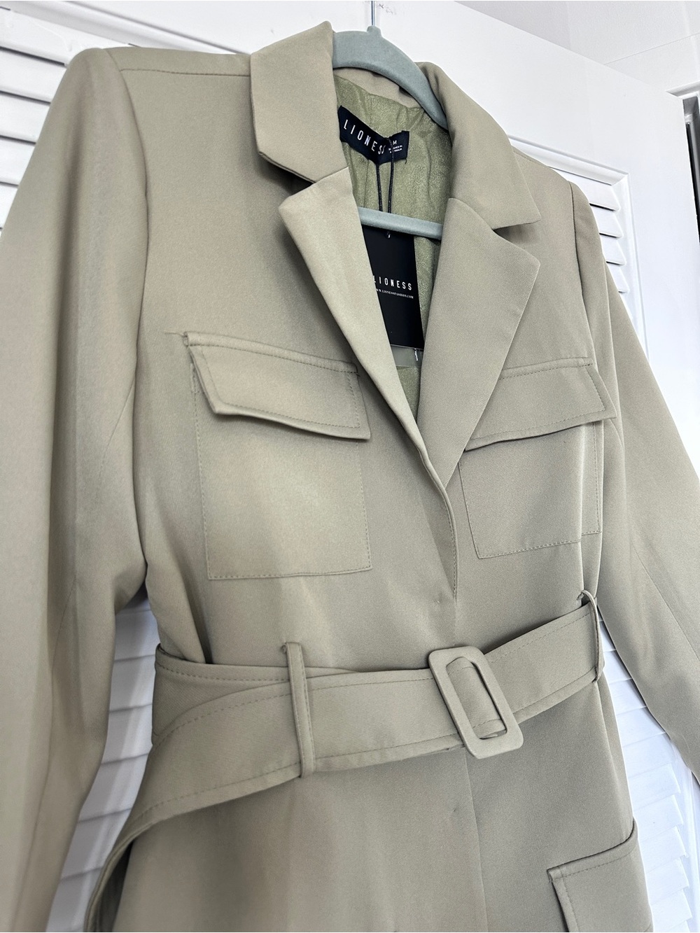 NWT Lioness Olive Green Belted Utility BlazerDress Size M - Picture 4 of 16
